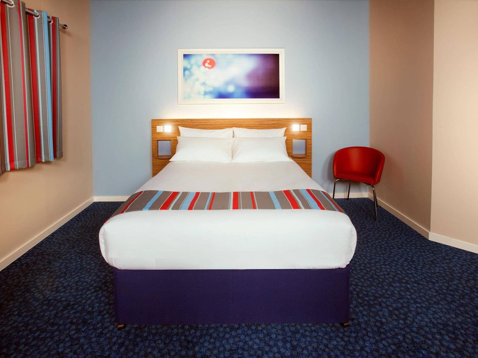 Travelodge Battersea Londres Exterior foto