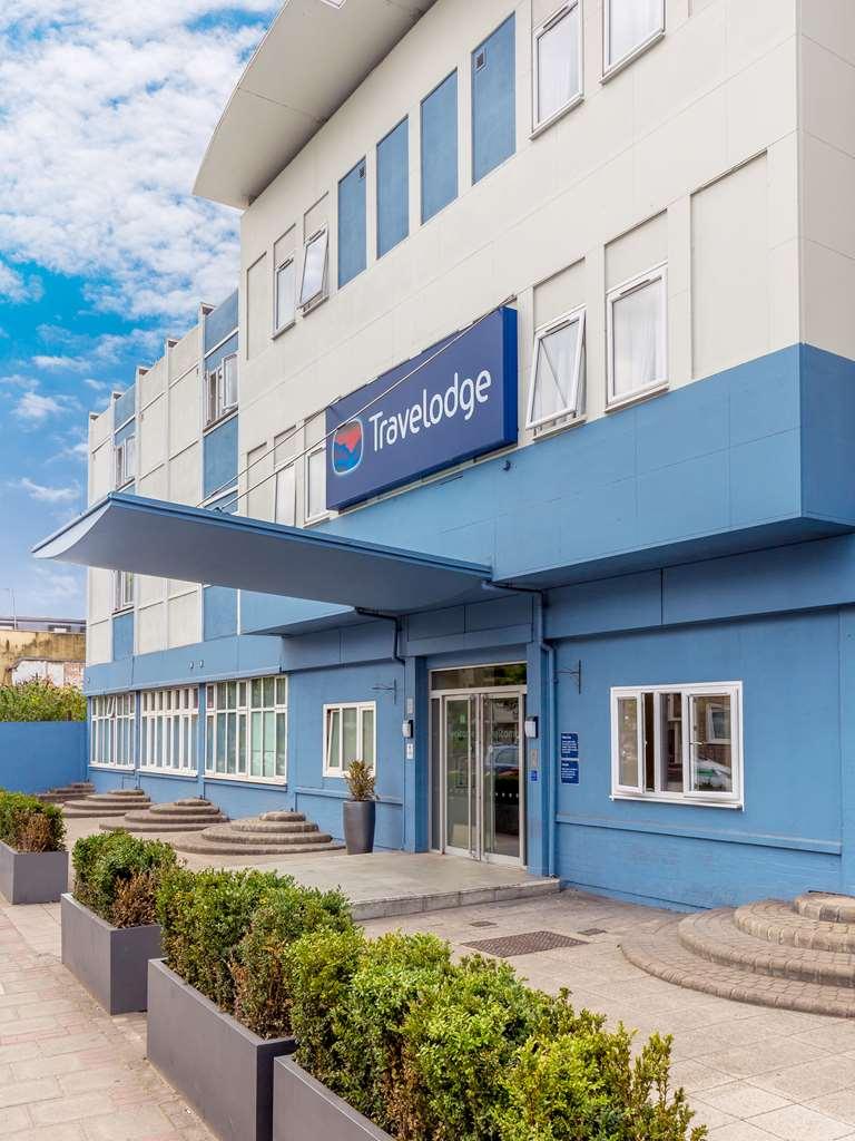 Travelodge Battersea Londres Exterior foto