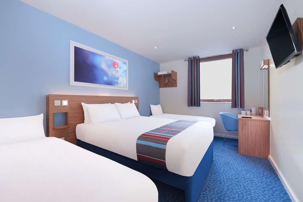 Travelodge Battersea Londres Quarto foto