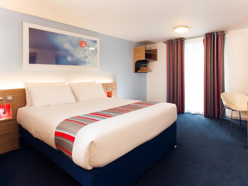 Travelodge Battersea Londres Exterior foto